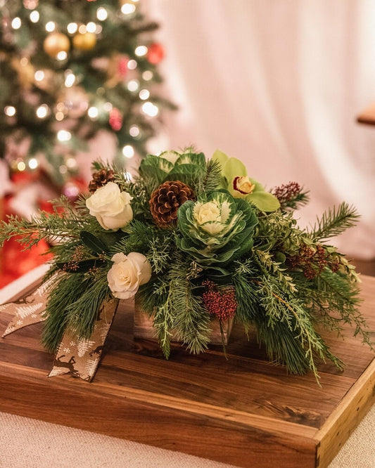 Winter Cheer Arrangement